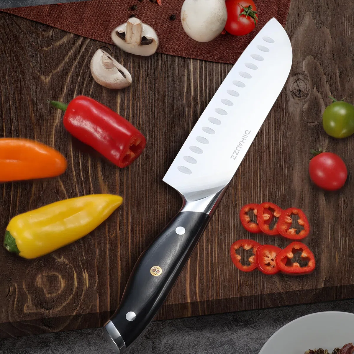 DiiHAUZZ Santokumesser, 18 cm scharfes Messer aus Edelstahl X50CrMoV15, Hochwertiges Küchenmesser mit Ergonomischem Pakkaholzgriff, Profi Kochmesser für Fleisch & Gemüse, Vatertagsgeschenk