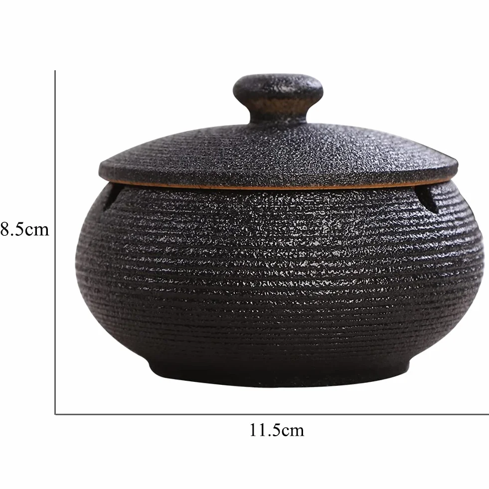 Panngu Windaschenbecher Schwarz Retro Keramik, Aschenbecher mit Deckel für Draußen, Einfachheit Zigarren Aschenbecher für Zuhause und Büro Dekoration (11.5X8.5cm)