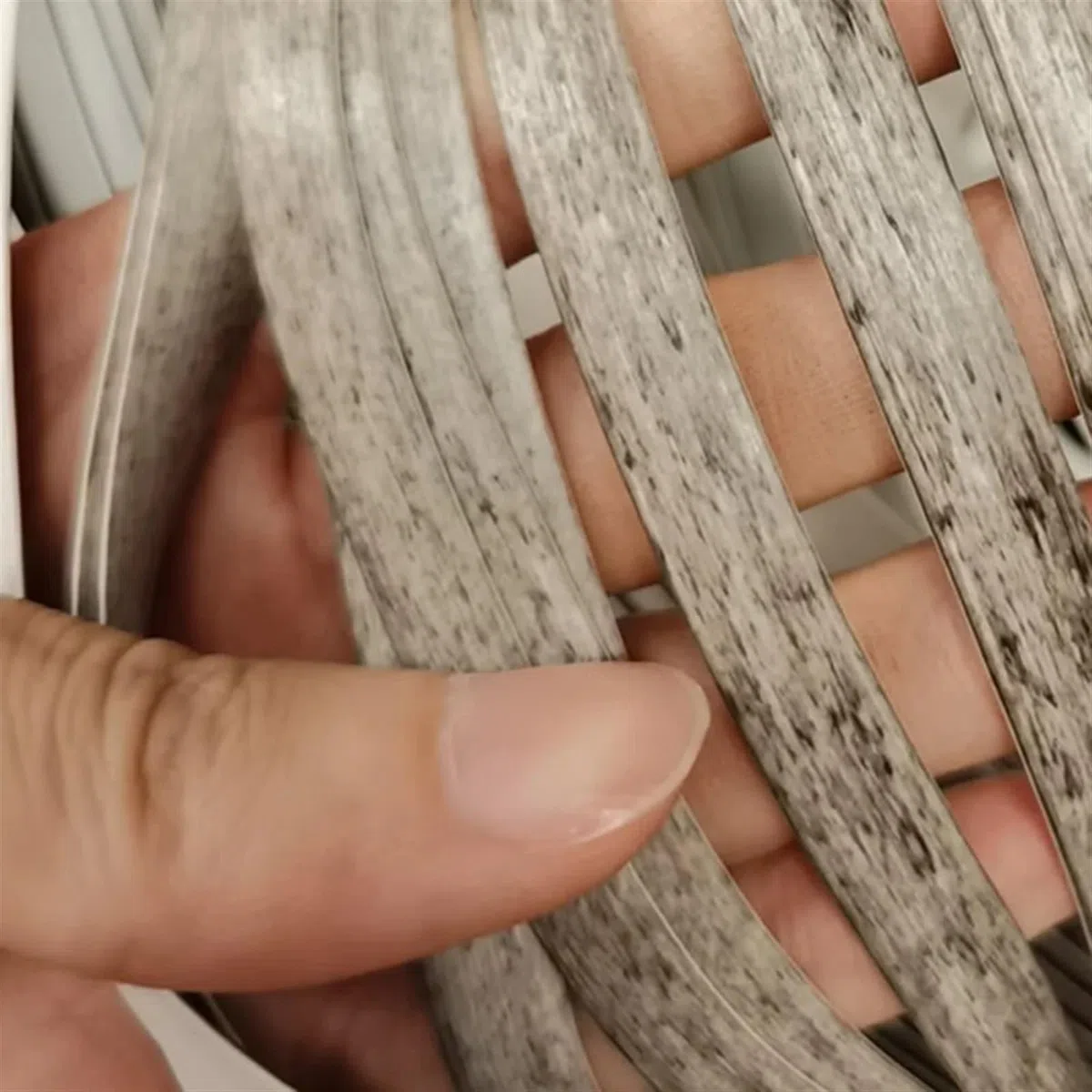 Synthetisches Rattan-Reparaturmaterial 10 m Synthetisches Rattan, flaches Rattan-Material, Kunststoff-Rattan, grau-weißes Holzimitat, Reparatur von Möbelmaterialien for Stuhl, Sofa, Korb
