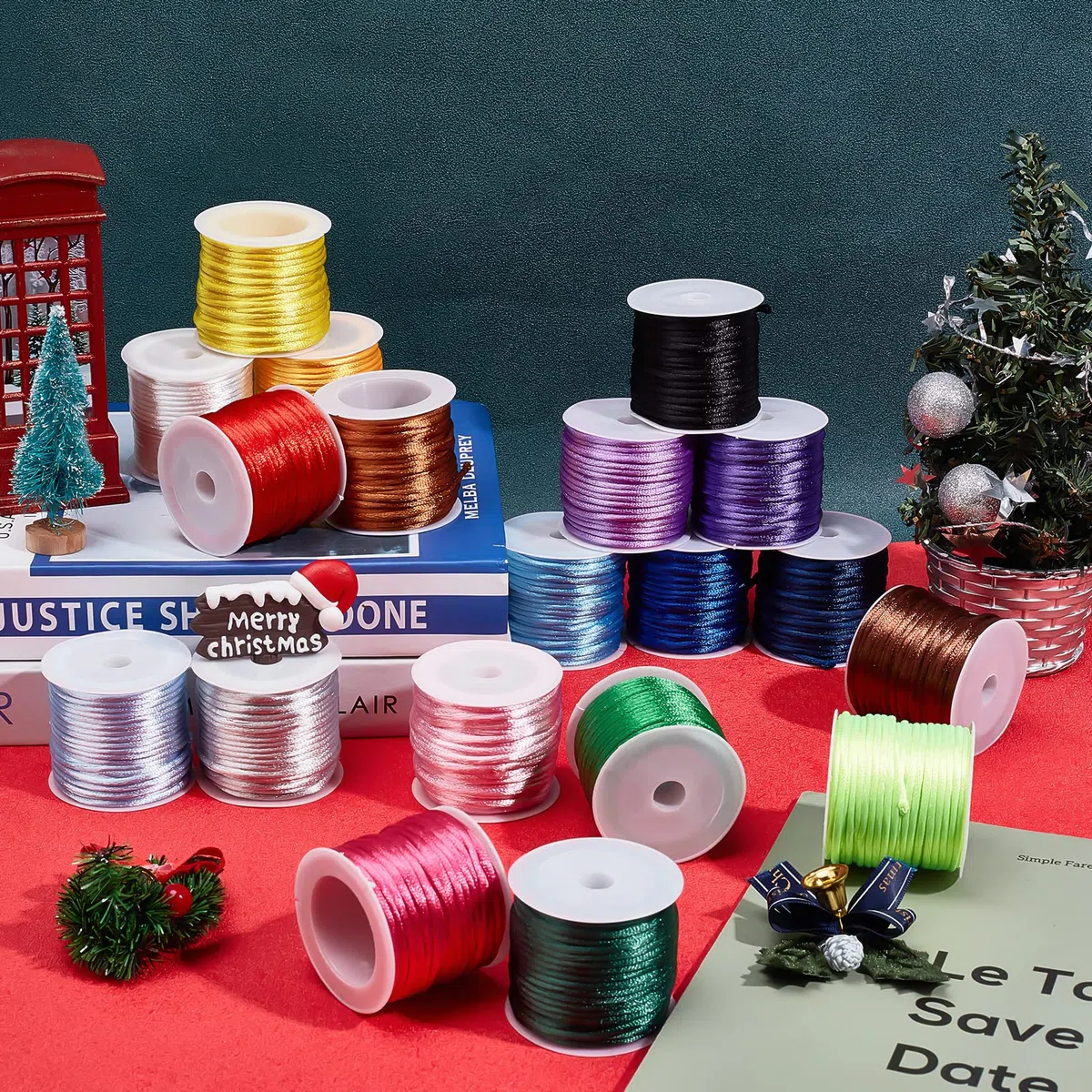 PandaHall 20 Colours Satin Nylon Trim Cord, 2mm Rattail Seidenschnur Armband Schnur Schnur Weihnachtsbaum Perlenschnur Für Chinesischen Knoten, Makramee, Trimmen, Schmuckherstellung, 200 Meter
