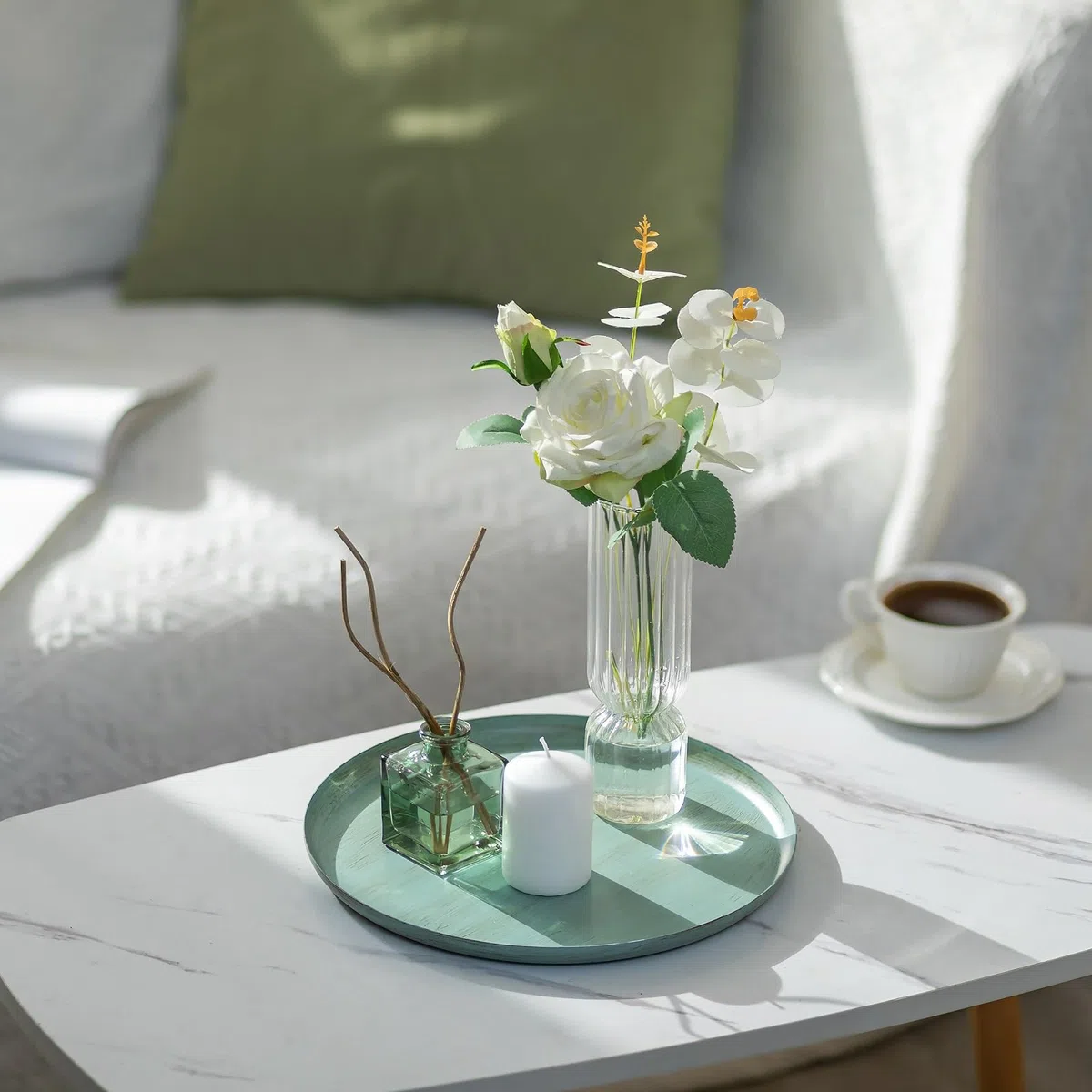 Sziqiqi Deko Tablett Rund Grün: 28cm Vintage Kerzenteller Metall Dekotablett für Couchtisch Deko - Salbeigünes Kerzentablett Landhausstil für Wohnzimmer Küchen Badezimmer