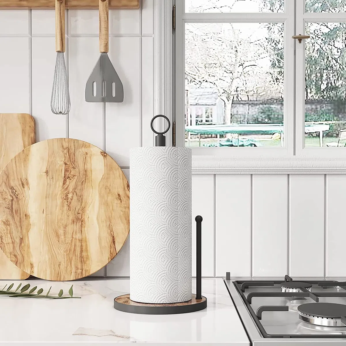OROPY Küchenrollenhalter Stehend mit Schwerer Holzbasis, Landhausstil Papierrollenhalter für Küchentheke, Geeignet für Standard und Jumbo Größe Küchenrollen (Braun - Leicht Abzureißen)