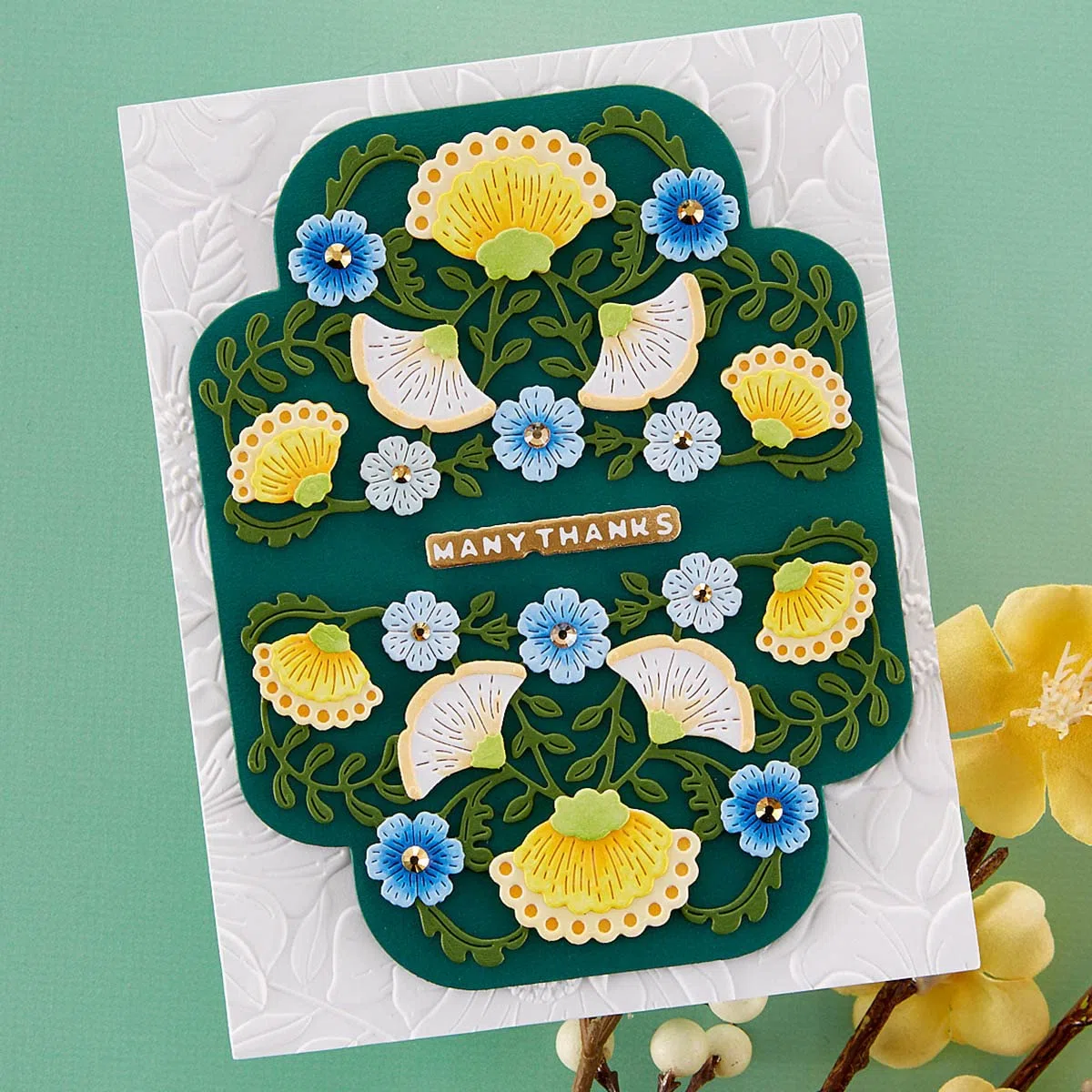 Spellbinders E3D-053 Floral 3D-Prägeschablone aus der Four Petal Collection, farblos, One size