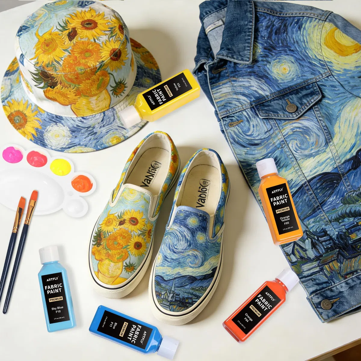 ARTFLY Textilfarben Waschmaschinenfest 24x60ml Set, Waschfest Stoffmalfarben inkl. Gold & Silber, Textil farbe für kleidung, Schuhe, Jeans & Stoffe, Zum Malen auf dunklen und hellen Stoffen