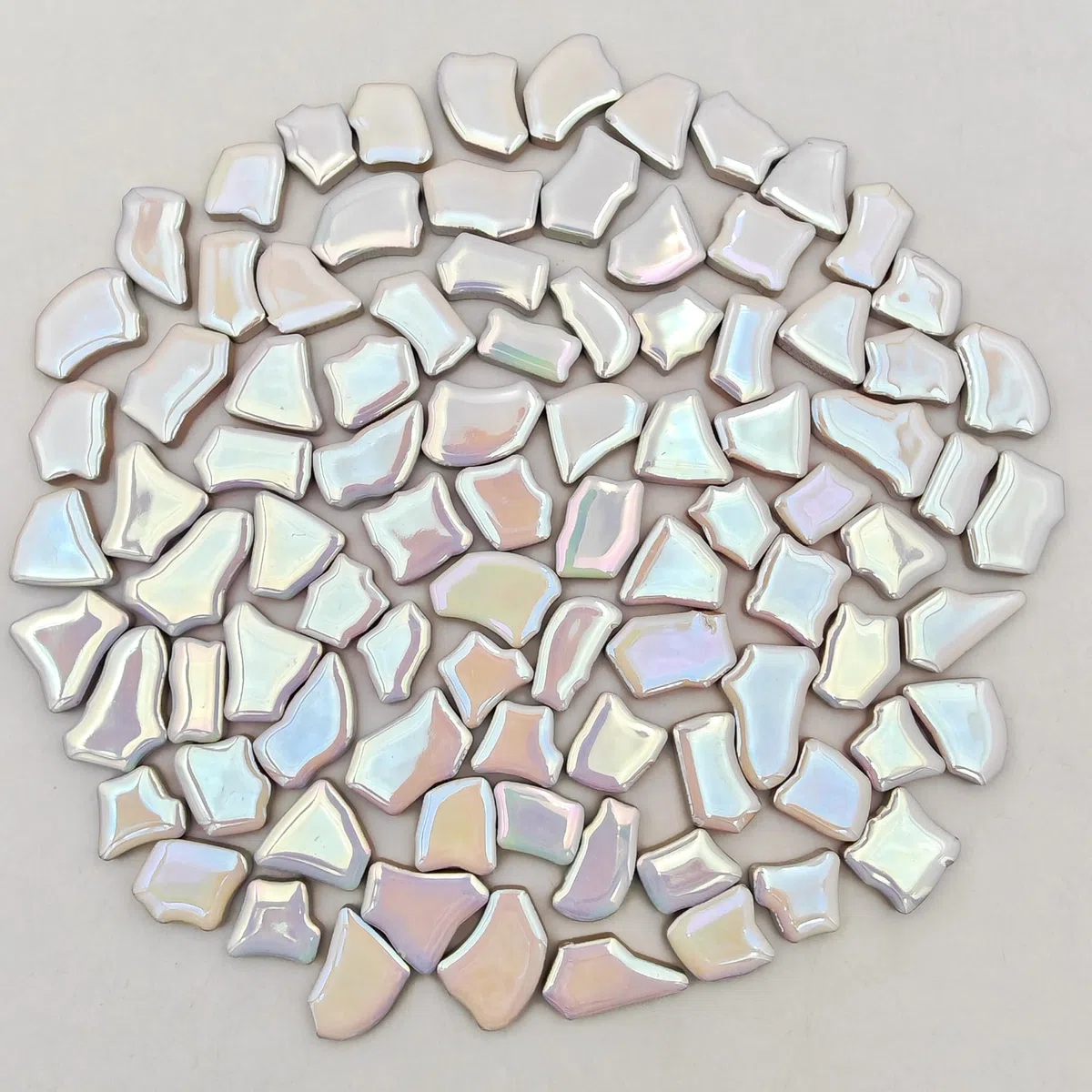 Unregelmäßige Keramik-Mosaikfliesen, 1,7 cm - 3,9 cm, 500 g/1,1 lb, Keramik-Mosaikfliesen zum Basteln, Keramik-Mosaikstücke für Heimdekoration oder Bastelarbeiten, Mosaik-Zubehör (schillerndes