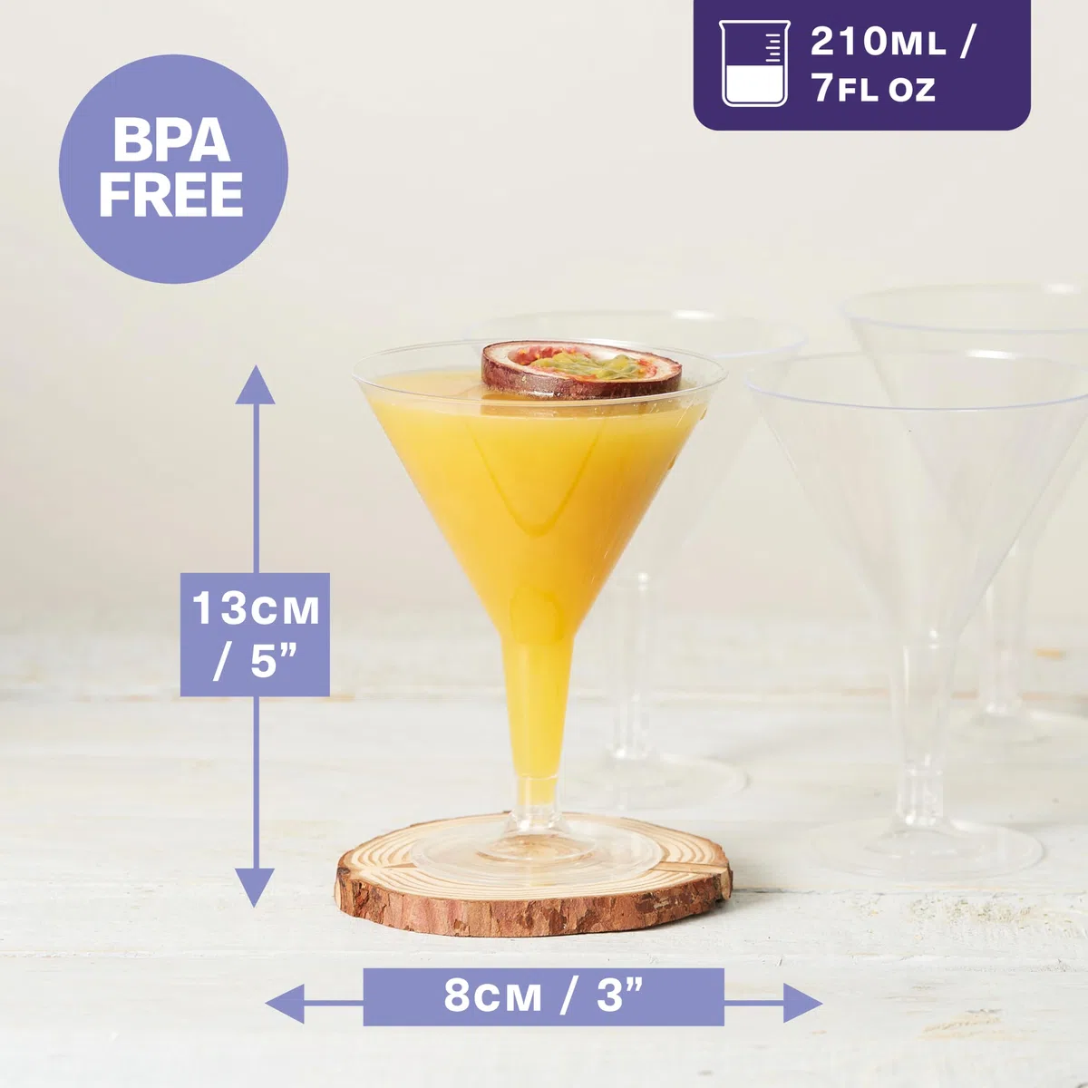 MATANA 24 Plastik Cocktailgläser, Martini Gläser Kunststoff, 210ml - Wiederverwendbar - Mehrweg Plastikbecher - Margarita Gläser, Cocktail Becher für Partys, Geburtstagen, Hochzeiten