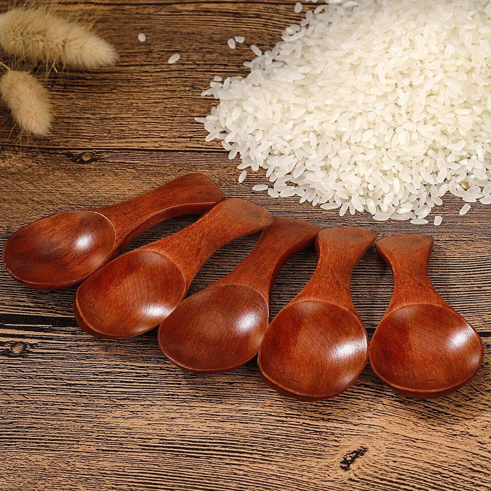 6 Stücke Mini Holzlöffel mit kurzem Griff Kleiner Salzlöffel aus Holz, Klein Badesalz Löffel für kleine Marmeladengläser, Gewürze, Gewürze, Gewürze, Zucker, Honig, Kaffee, Tee, Süßigkeiten