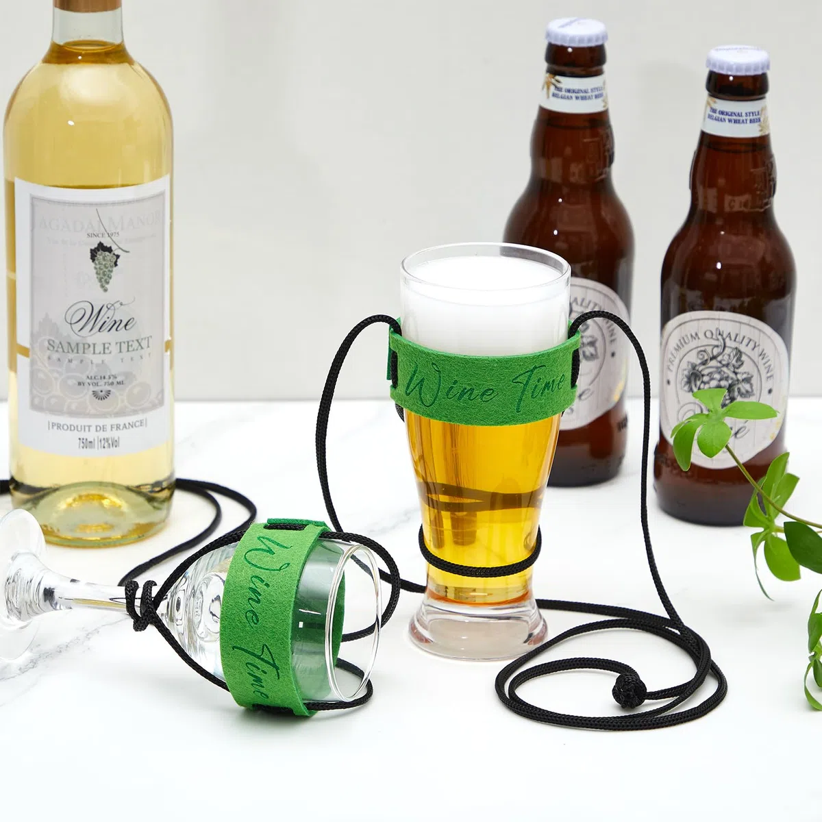Hestya 6 Stück Weinglasalter zum Umhängen aus Filz Tragbare Weinglas Halterung Hals Becherhalter Glashalter Hängend Weinglas zum Umhängen für Weinfest Geburtstag Weihnachte Picknicks(Grün)