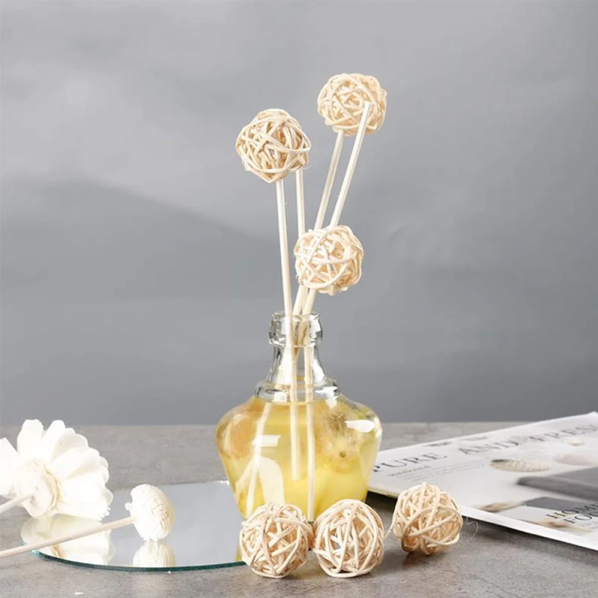 100 Stück Peddigrohr Staken, Flechtmaterial,Rattanstäbchen für Aroma Diffuser lang - Ersatz Duft Stäbe, Raumduft Stäbchen,Ø 3mm Flechtmaterial für Erstellen von Körben, Büro,Zuhause (30CM)