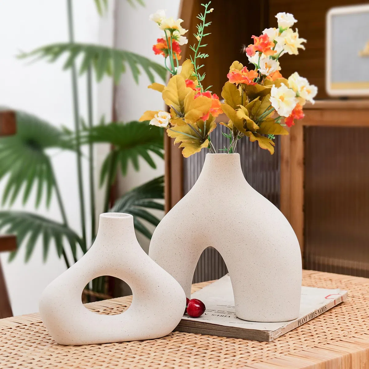 CEMABT Beige Keramikvase 2er-Set Doppelberg vasen für Moderne Boho Nordic Minimalismus-Stil Dekoration -vasen für Wohnzimmer, Hochzeit, Abendessen Tisch, Party, Büro und Schlafzimmer