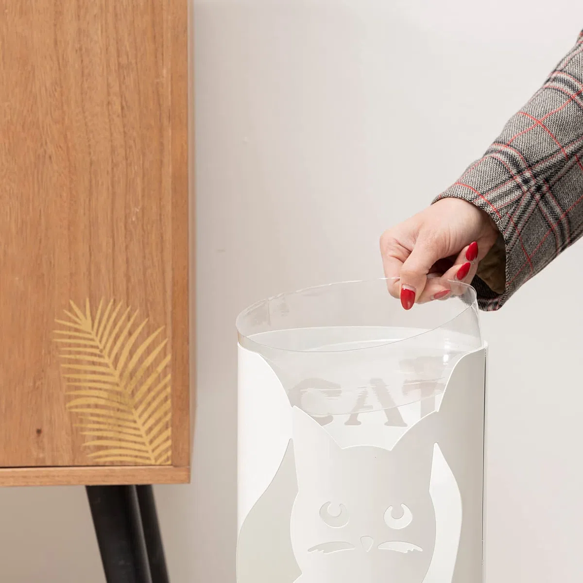 Baroni Home Schirmständer Modernes Design Regenschirmhalter aus Metall mit weißer Katze mit 2 Haken und Abnehmbarer Regenschutz, Ø 18 x 49 cm (Weiß)