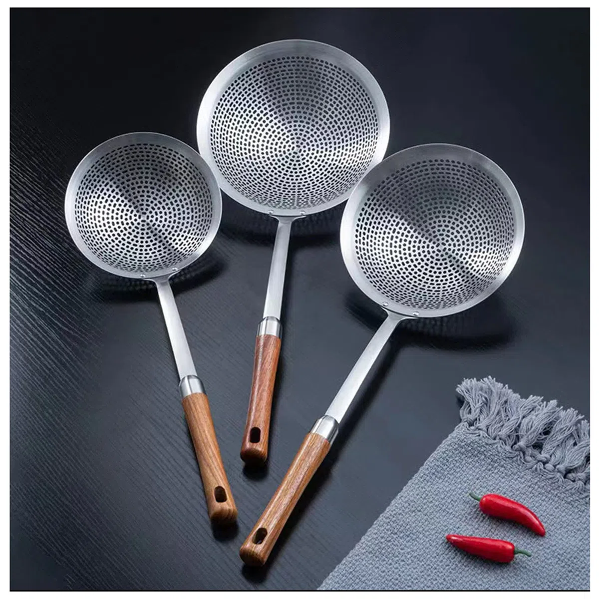 Schlitzlöffel Abseihlöffel Schaumkelle Schöpflöffel, 42,5 cm 304 Edelstahl Schaumlöffel Löffel Sieb Kochnetz Schöpfkelle Siebkelle mit Lang Rosenholz Griff für Küche, Kochen, Abtropfen, Braten