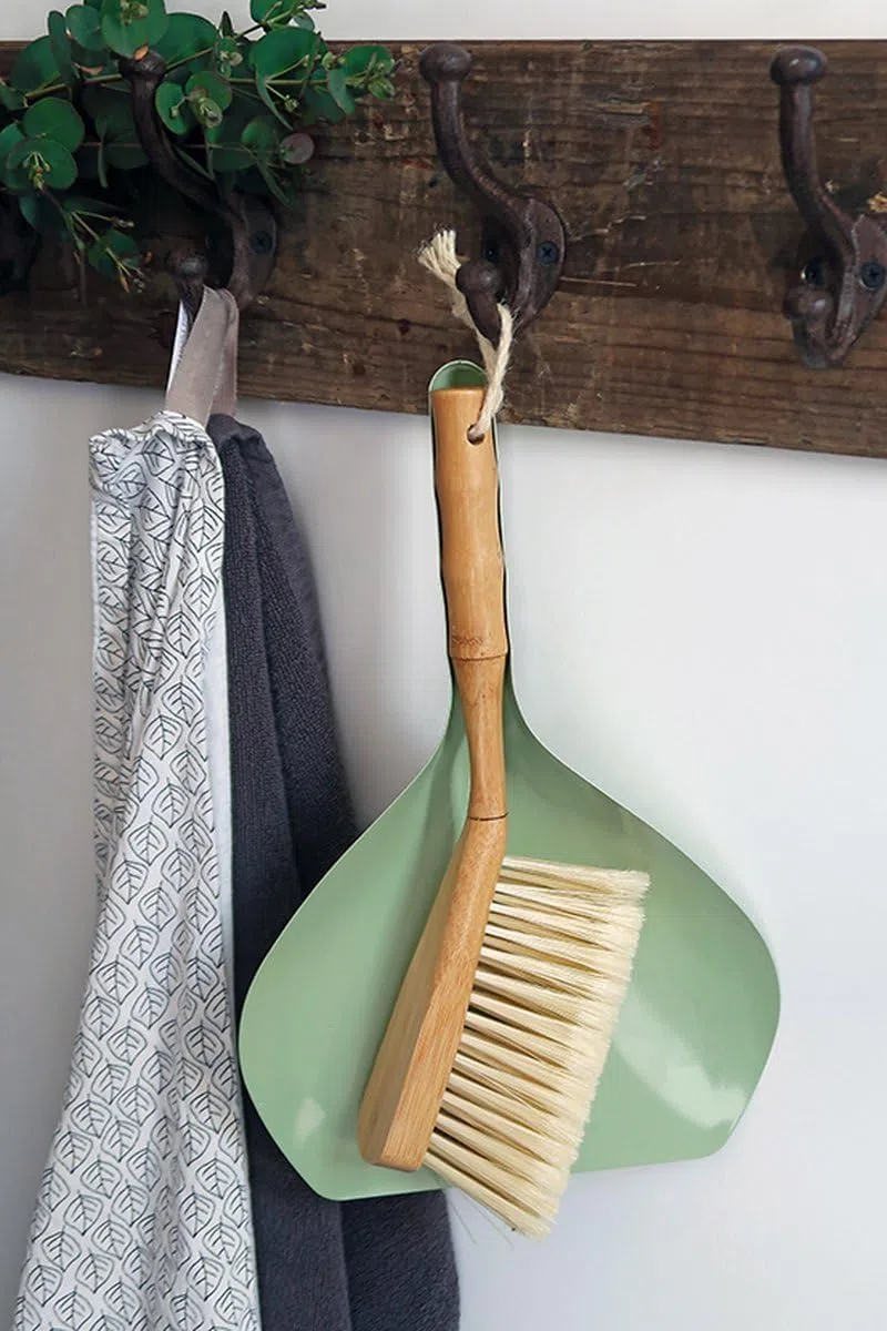 70er Jahre Retro Kehrschaufel Kehrblech mit Schaufel & Besen / 2-teiliges Kehrset mit Handfeger & Besenset im Vintage Design, Olive grün (Mint) / Grau (Gruen)