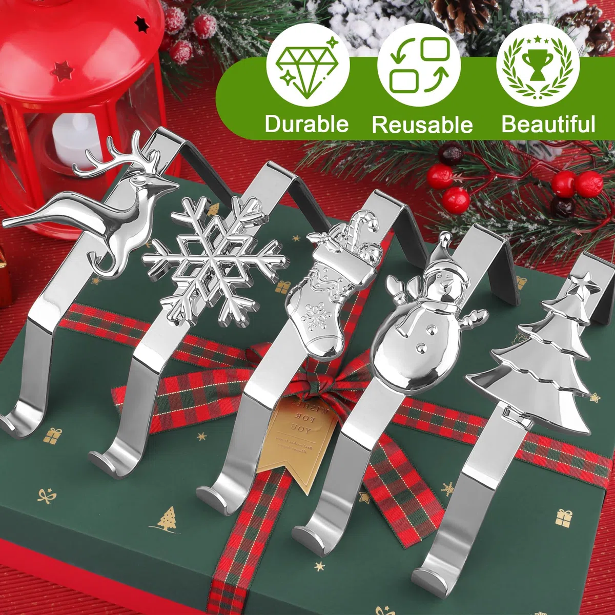 Aodaer 5 Stück Weihnachtsstrumpfhalterhaken Metall Kaminstrumpfhalter 5 verschiedene Muster dekorative Regal-Kamin-Weihnachtsstrumpfclips für Weihnachtsfeierbedarf