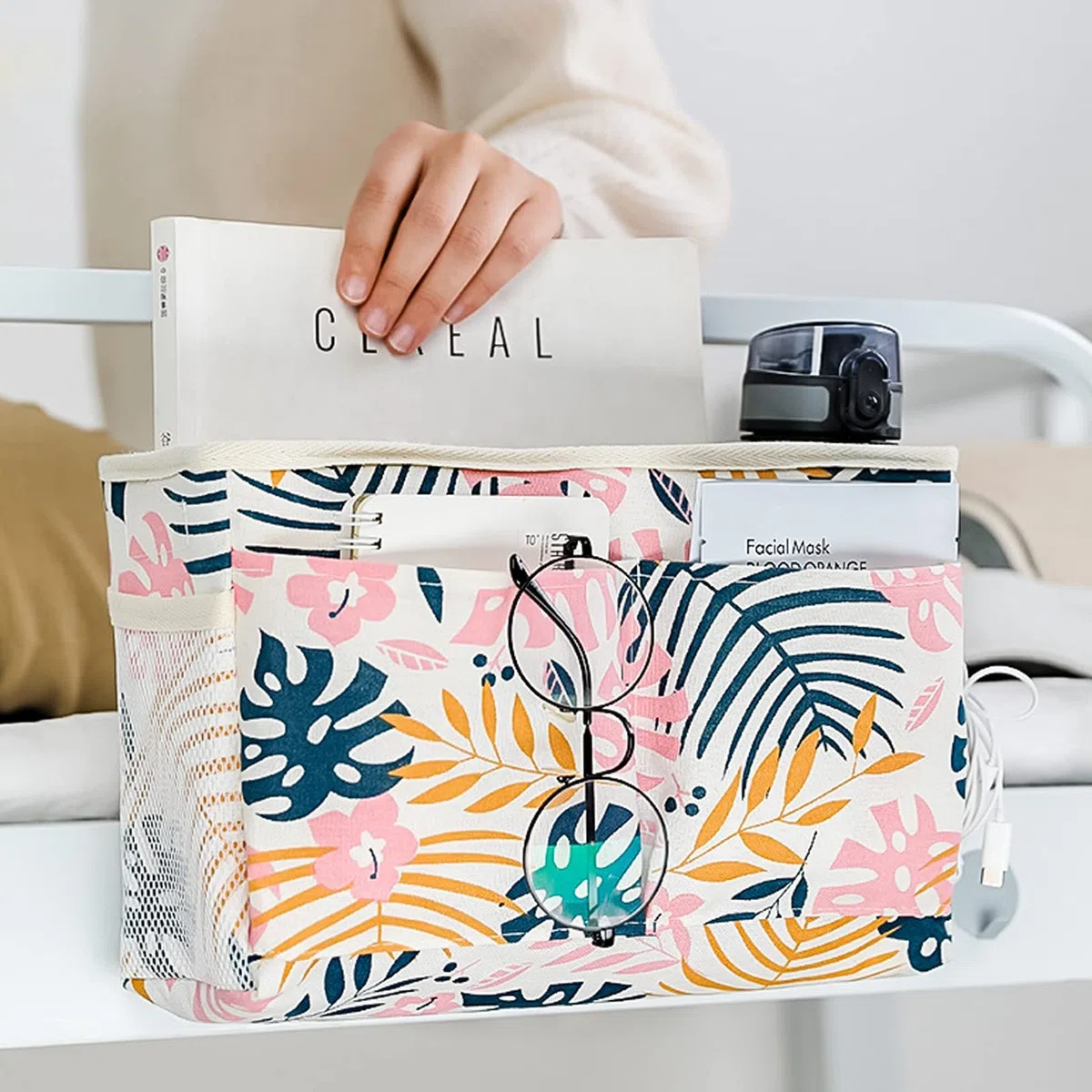 2 Stück Betttaschen Hochbett, Bett Organizer, Betttasche zum Einhängen, Hochbett Hängetasche Organizer, Bettaufhänger Nachttisch Tasche, Hängend Aufbewahrungstasche für Buch Magazin Kopfhörer