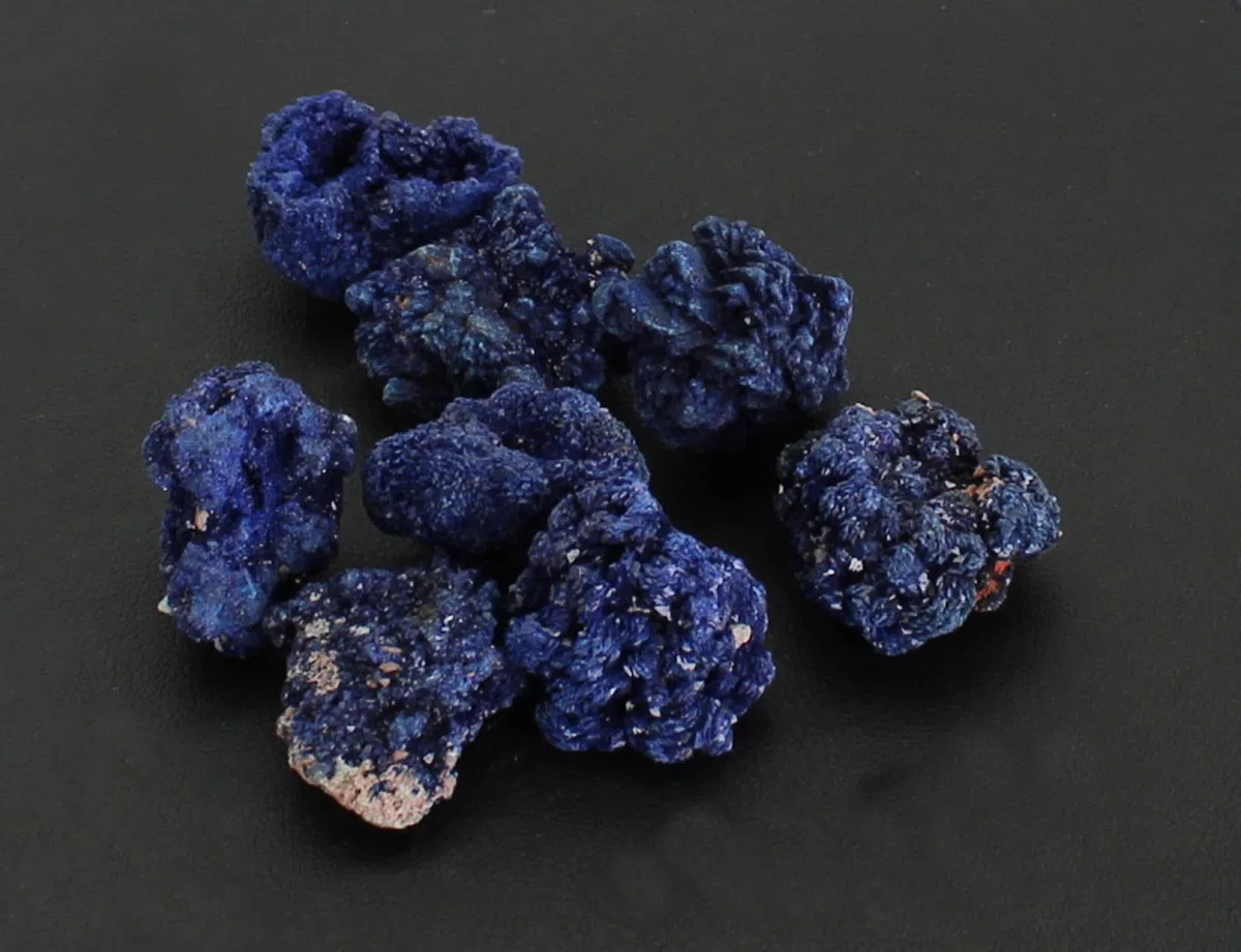 Budawi® Azurit Kristall Rohstein | tiefblaues Mineral Sammlerstück | natürlicher Rohstein 20 mm | unbehandelter Naturstein