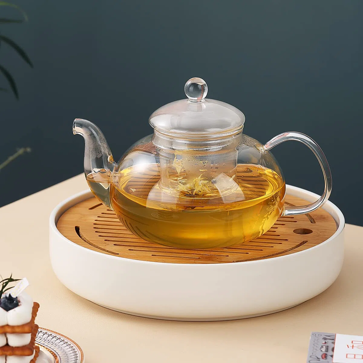 Kyraton 1000 ml Teekanne aus Glas mit herausnehmbarem Teesieb und Aufblüh und Loseblatt-Teezubereiter-Set, Herdplatten- und mikrowellenfester Teekessel.