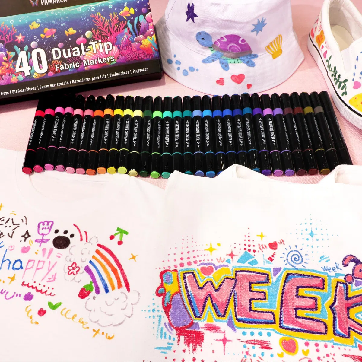 Pamaker 40 Textilstifte Dual Tip – Waschmaschinenfest und Permanent für T-Shirts, Stofftaschen, Schuhe und mehr – Ungiftig, ideal für Kinder und Erwachsene