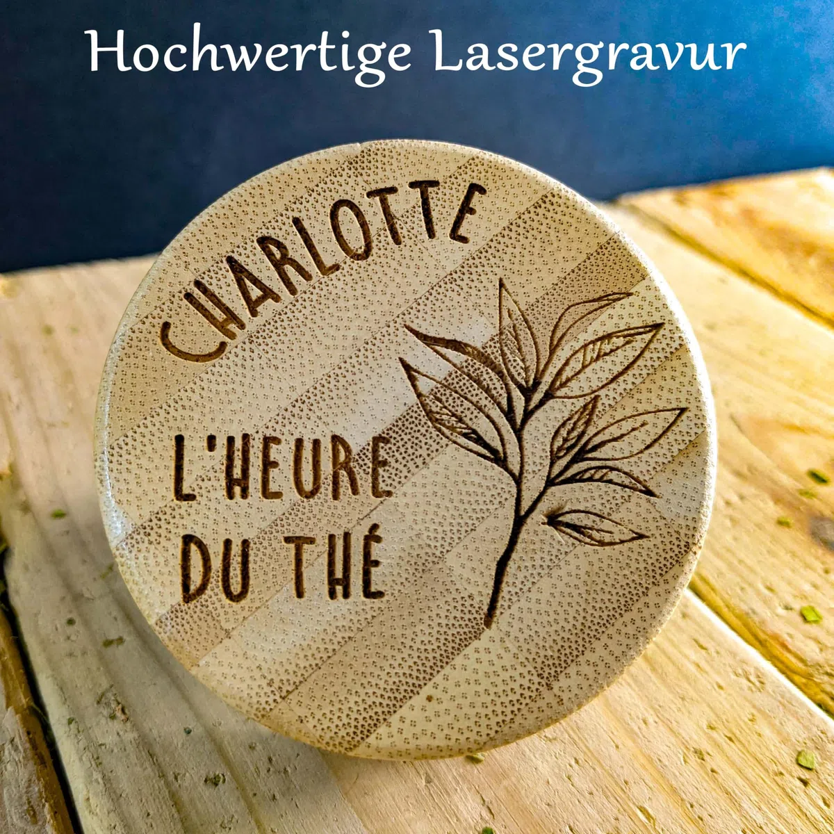 KDO MAGIC - Personalisierte Teekanne - aus Glas und Bambus - Doppelwandig - personalisierbar - mit Gravur auf Korken - Geschenkidee Mama, Muttertag, Geburtstag, Weihnachten
