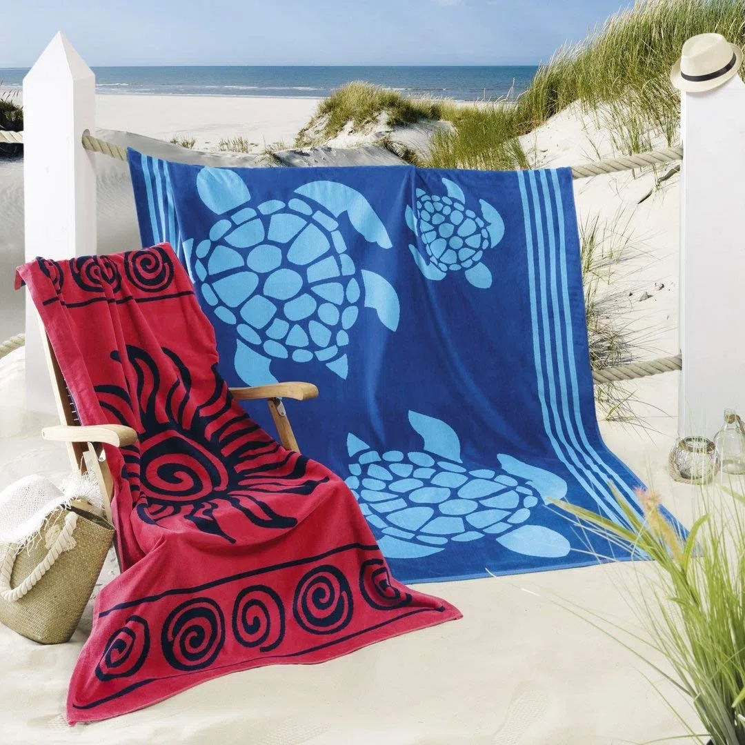 Delindo Lifestyle Frottee Strandtuch Tropical Turtle blau, 100% Baumwolle, Strandlaken ist 100x180 cm groß