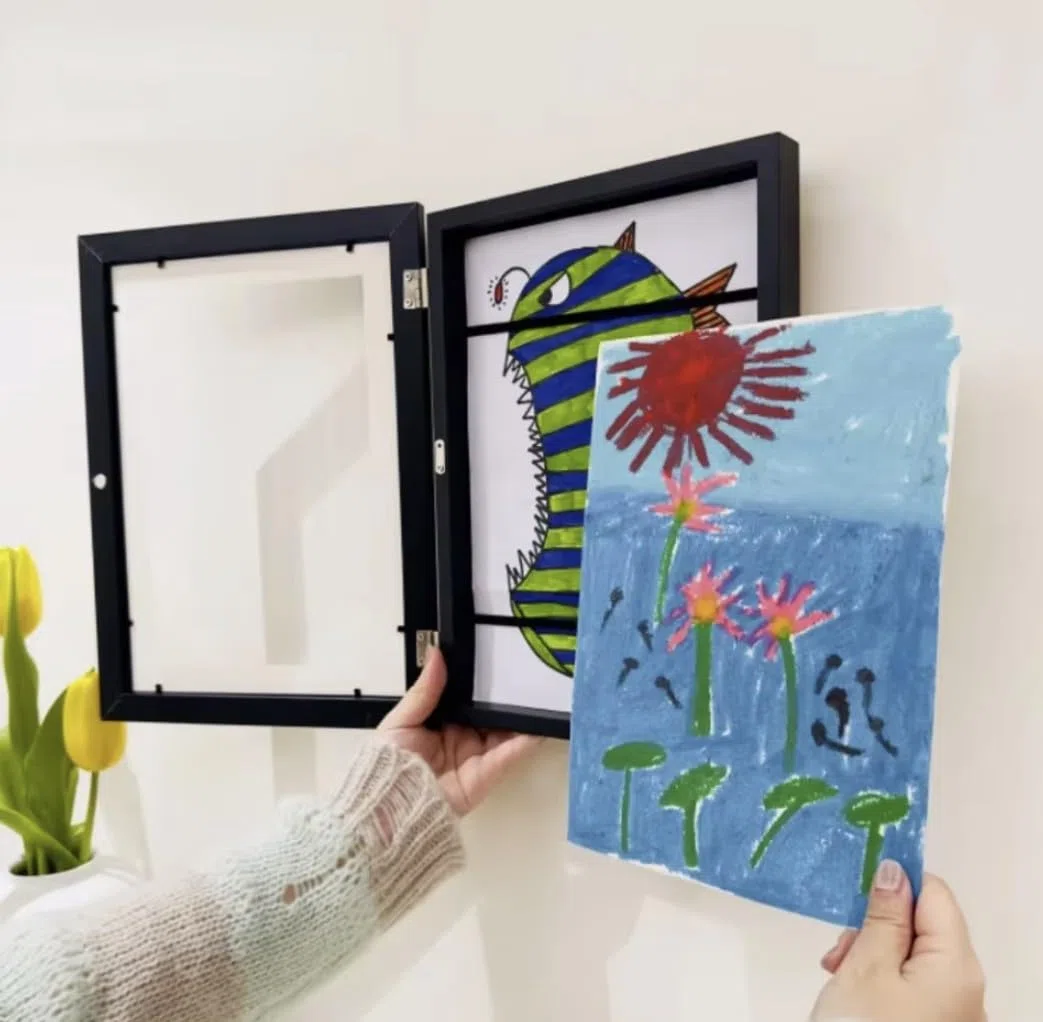 KRUZZEL Bilderrahmen zum Befüllen Kinderzeichnungen a4 33x24 cm – Bilderrahmen für Mehrere Bilder mit Magnetverschluss – Kinder Bilderrahmen - Präsentation von Kunstwerken – Schwarz 25419