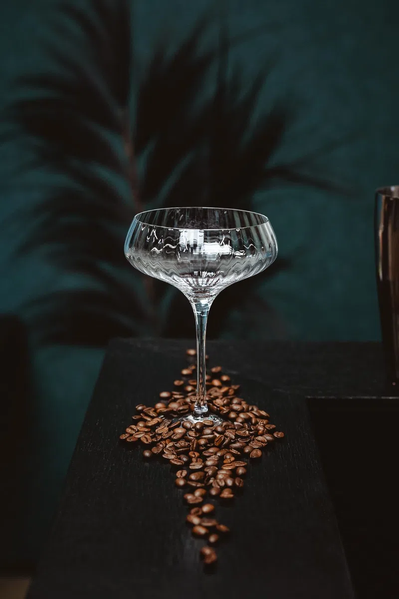 Leopold Vienna - Martini Glas Arinto 2er-Set