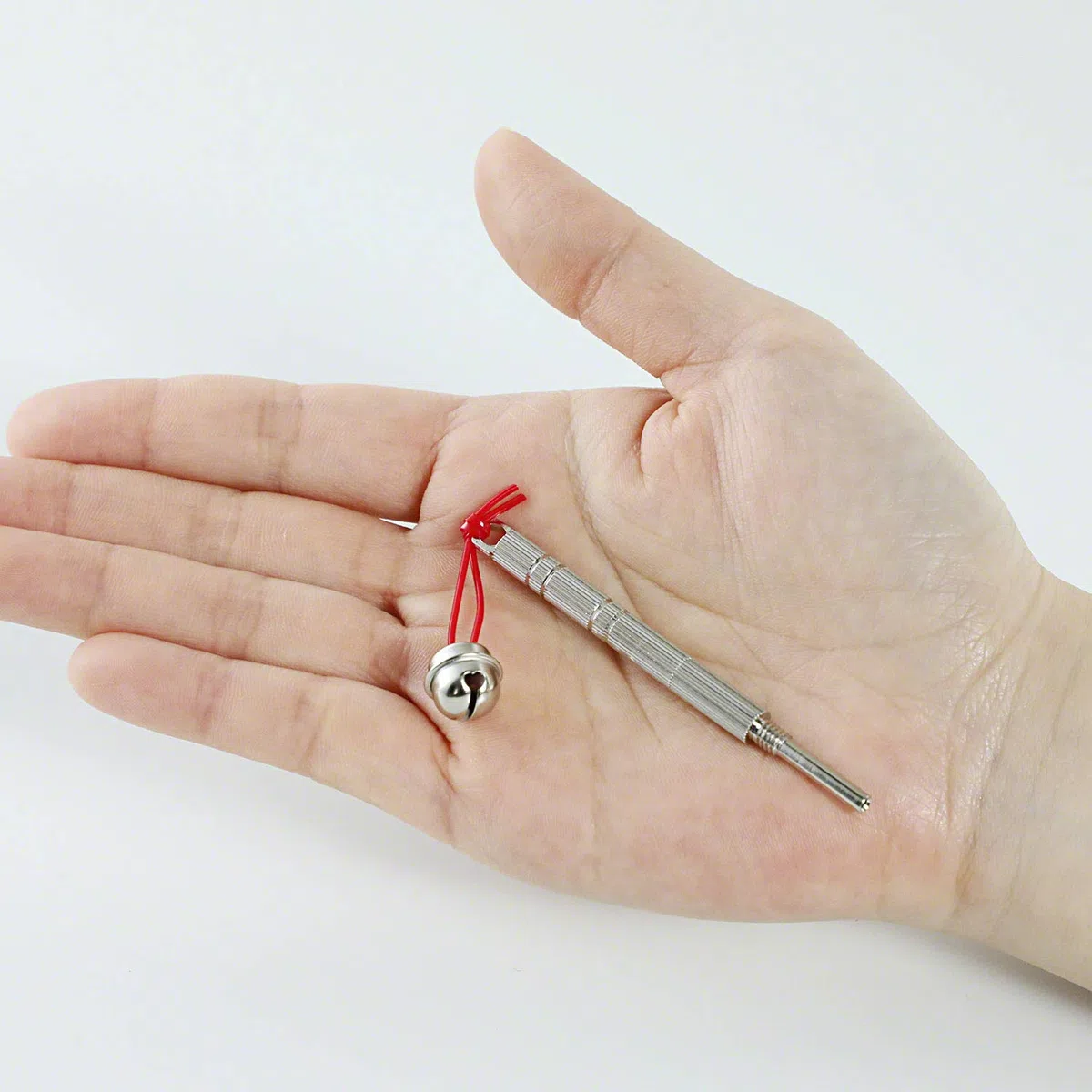 Wazakura Kenzan Pin Pflegestift - 70 mm, Made in Japan, 2-in-1-Pflegewerkzeug Zum Aufstellen und Reinigen Von Nadeln - Für Ikebana Blumenfrösche