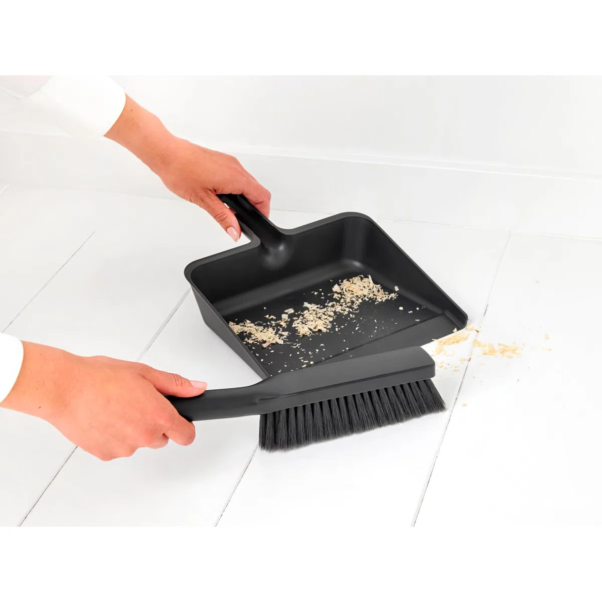 Brabantia SinkSide Dustpan and Brush Set, with Comb - Dark Grey