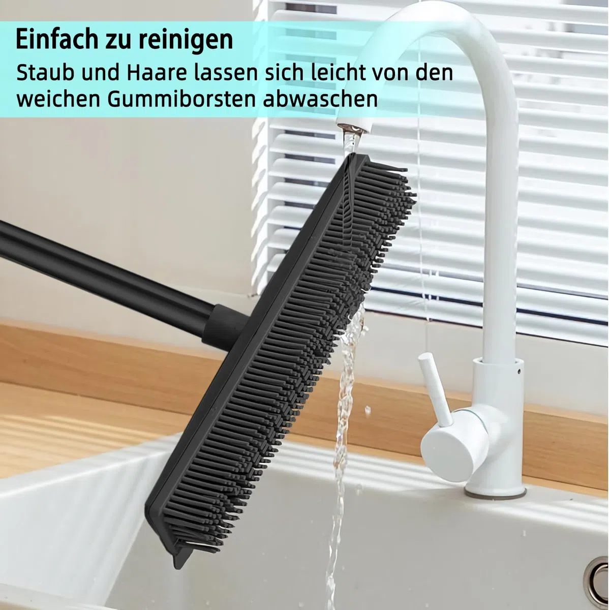 2 in 1 Gummibesen mit Stiel, 156cm Langen Stiel Besen zum Entfernen von Tiere Katzen Hunde Haare Teppichbürste Bodenbürste Kehrbesen für Innen- und Außenbereich Schrubbe (Schwarze Fellentfernung)
