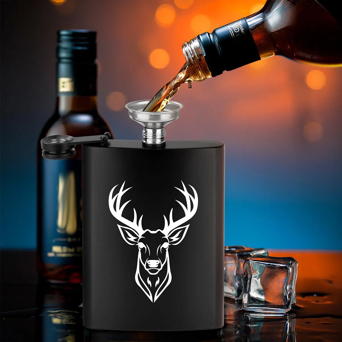 8oz/237ml Edelstahl Flachmann, Taschenflasche, mit Trichter und Grußkarte, Geschenkbox, Weißer Hirschkopf Muster, Geschenk für Outdoor Flachmann, Perfekt für Camping, Wandern und Outdoor Aktivitäten