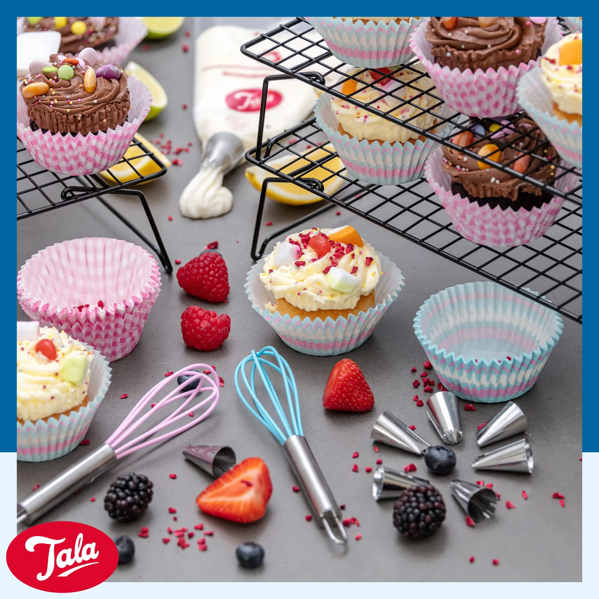 Tala 3-stöckiges Abkühlgitter 40 x 25 cm, Kuchengitter stapelbar und faltbar, Cooling Rack mit Antihaftbeschichtung, Backzubehör für Kuchen Muffins Kekse Plätzchen und Gebäck