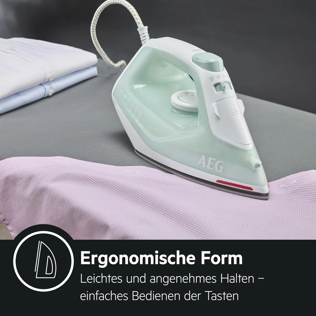 AEG Dampfbügeleisen, 2400 W, 110g Dampfstoß, 0-30g Dampf/Min., Restwärmeanzeige, Keramik Bügelsohle, Gleitfähigkeit, 250 ml Wassertank, 2 m Kabel, Anti-Kalk System, Hellgrün, weiß, DB 1740LG