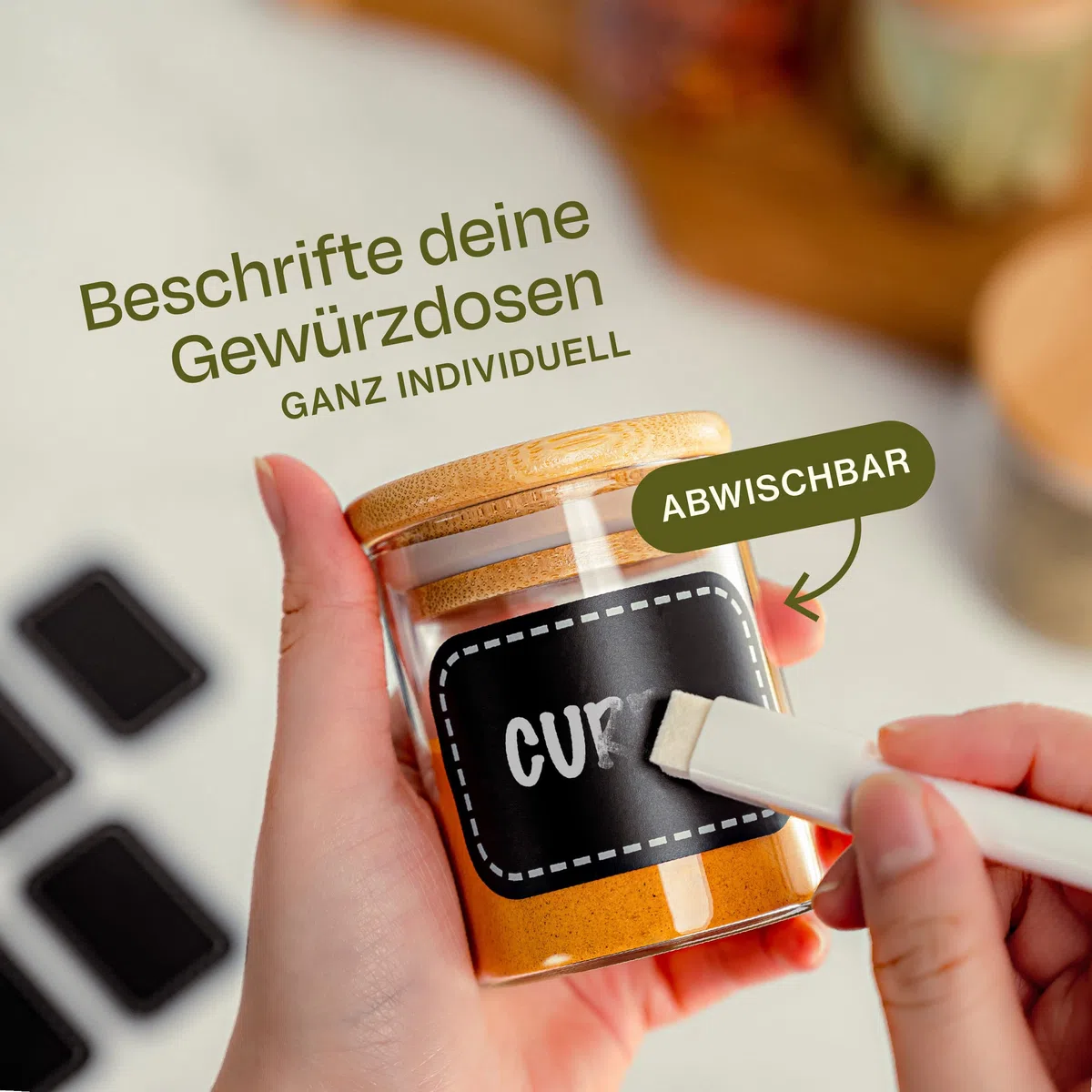Praknu Gewürzgläser 120ml - 10er Set Gewürzdosen Organizer mit Gewürzetiketten - Luftdicht - Spülmaschinenfest -Küchenorganisation - für Gewürze, Kräuter & Tee
