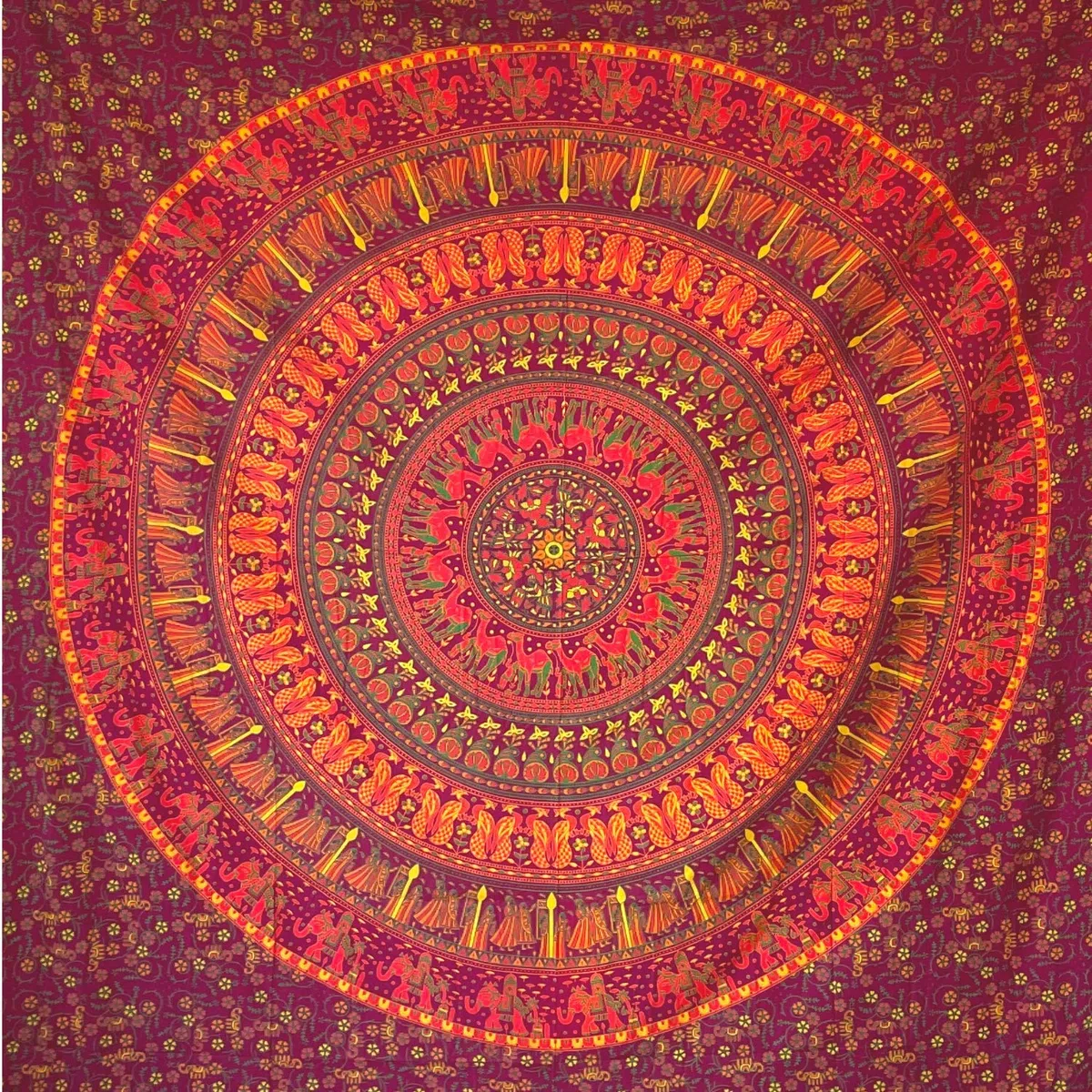 MOMOMUS Wandteppich Mandala - 100% Baumwolle, Bunt, Orientalische Designs - Ideal als Wandtuch Mandala, Indischer Wandbehang aus Stoff und Wandteppich Boho - Orange, 210x230 cm