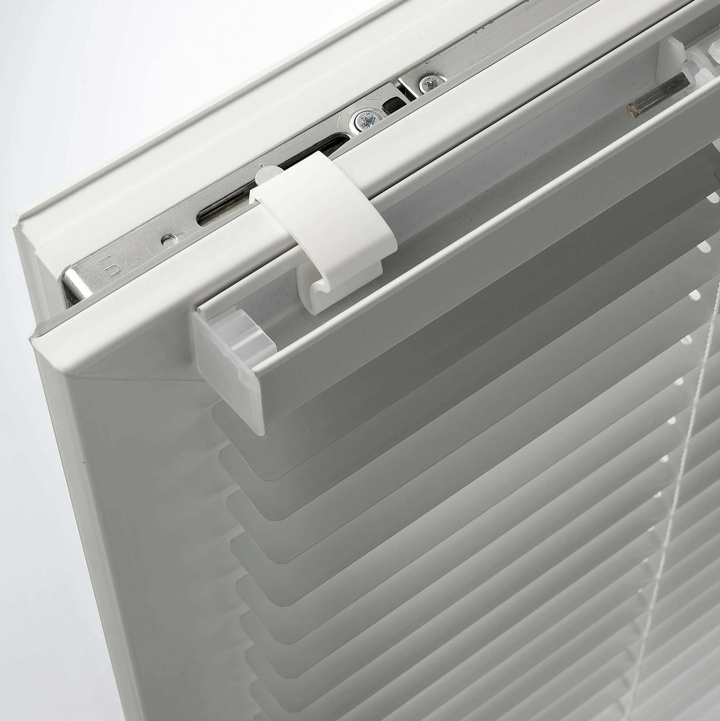 Deco Company Alu-Jalousie ohne Bohren, Zum Klemmen, Inkl. Klemmträgern, Sichtschutz, Lichtschutz, Blendschutz, Aluminium-Jalousie, Weiß, 90 x 130 cm