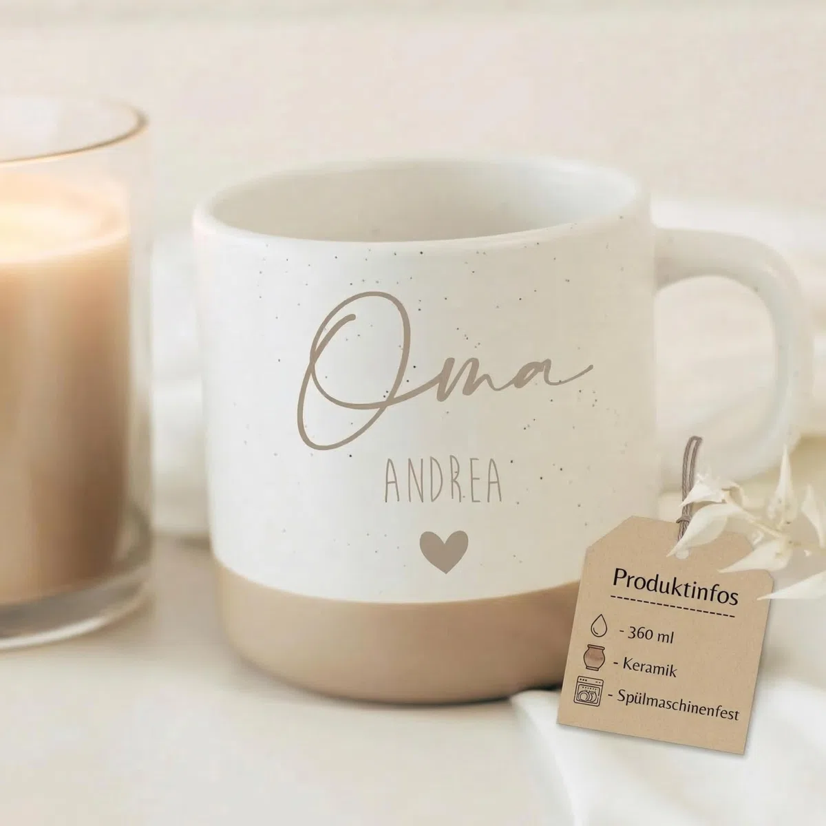 Personalisierte Tasse für Oma mit Name & Herz – Beste Oma Tasse Keramik 360 ml Geschenk Großmutter zu Weihnachten, Geburtstag, Muttertag oder Nikolaus – Personalisierter Kaffee & Teebecher