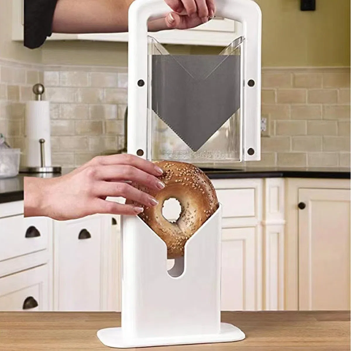 Bagelschneider, mit Transparenter Sicherheitsabdeckung, Zum Schneiden von Bagels, Brot, Muffins und Brötchen, Abnehmbares Design, Leicht zu Reinigen