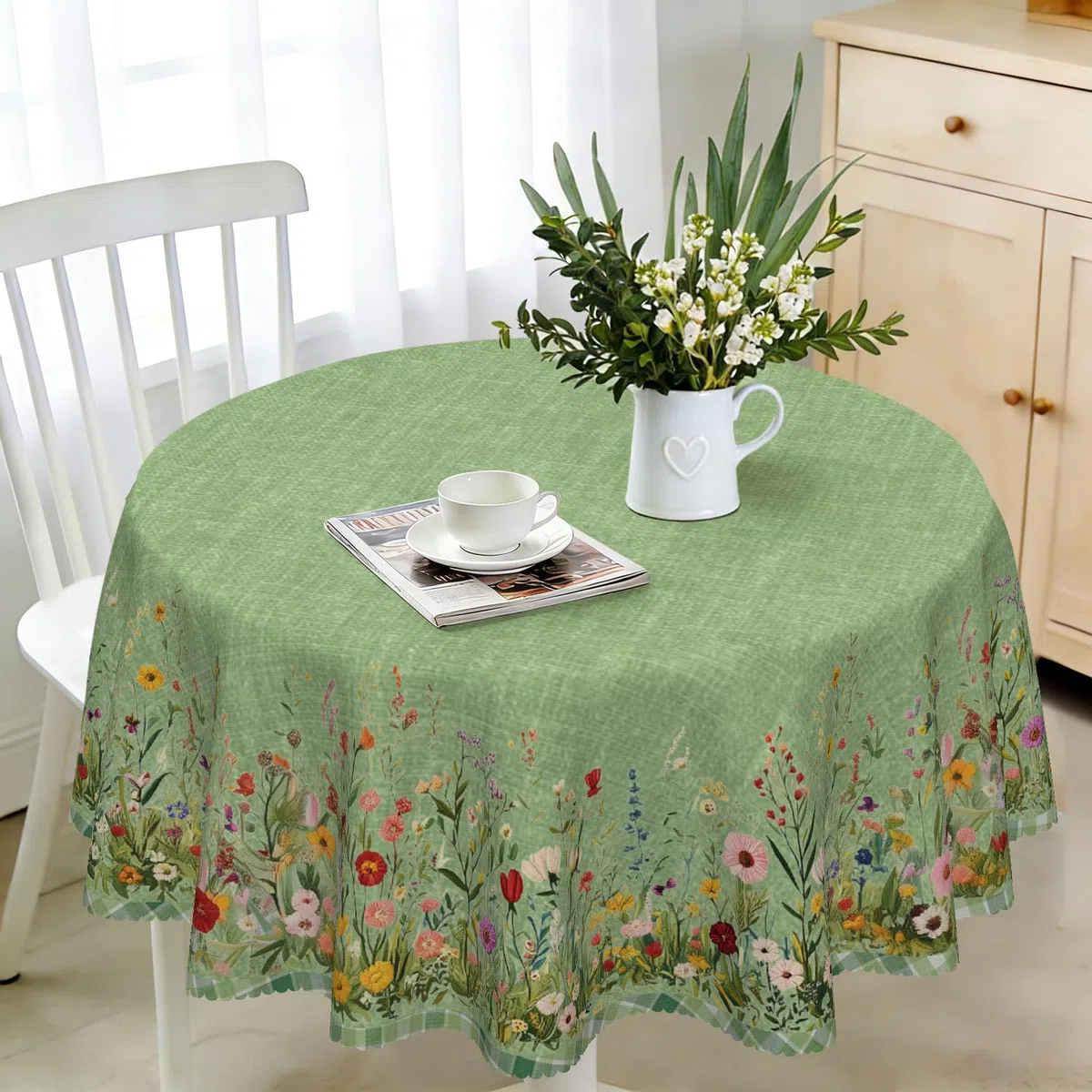 Tischdecke Rund 160 cm Wetterfest Abwaschbar - Polyester Grüne Blumen Muster - Outdoor Tischdecke für Garten Küche Esszimmer Balkon - für 6-8 Personen - Wasserdicht & Langanhaltend