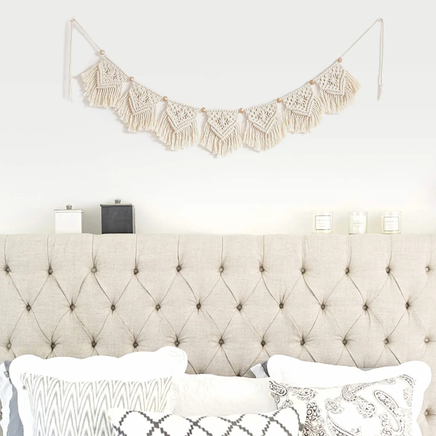 Mkouo Boho Deko Makramee Wandbehang Chic Tapisserie Gewebte Wanddeko Dekoration, 19cm (W) x 100cm (L), Baumwolle und Holz, Dreieckig, Beige