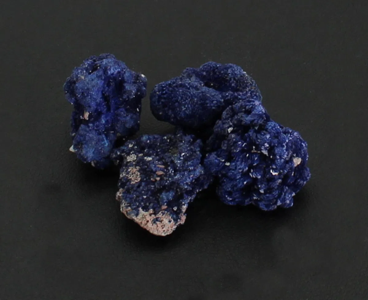Budawi® Azurit Kristall Rohstein | tiefblaues Mineral Sammlerstück | natürlicher Rohstein 20 mm | unbehandelter Naturstein