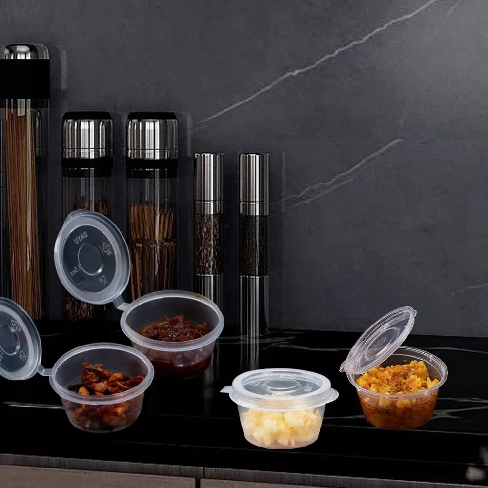 MIUPOO Runde Plastik Sauce Becher, transparente Sauce Becher, mit Scharnierabdeckung, kann für alle Arten von Saucen,Runde 100 Sätze, 2 Unze verwendet werden.