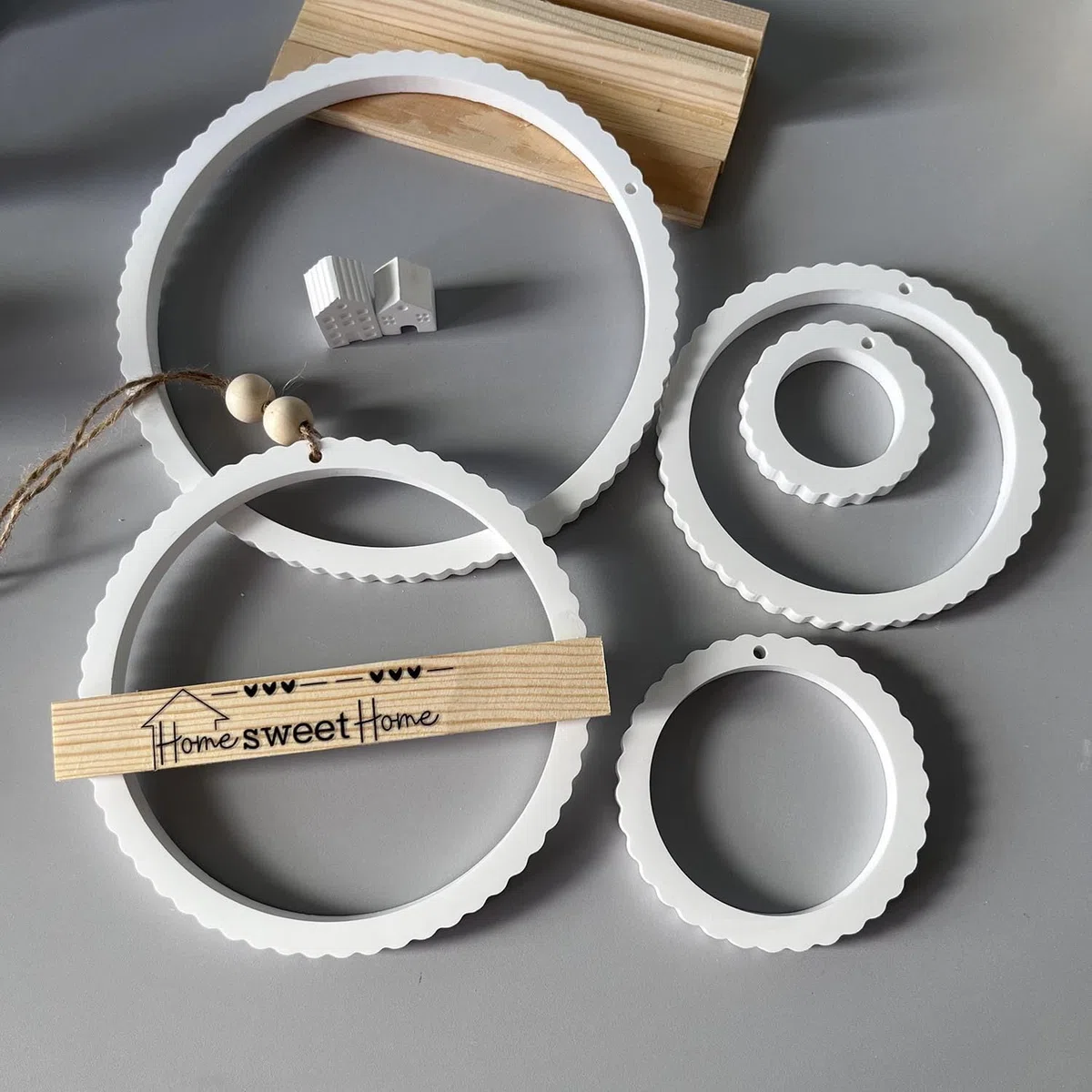 Silikonformen Gießformen Anhänger, 5 Stück Rund Silikonform Anhänger Rund Gipsform zum Gießen Gießformen Silikon Ring Giessform Silikon Silikonform Weihnachten für DIY