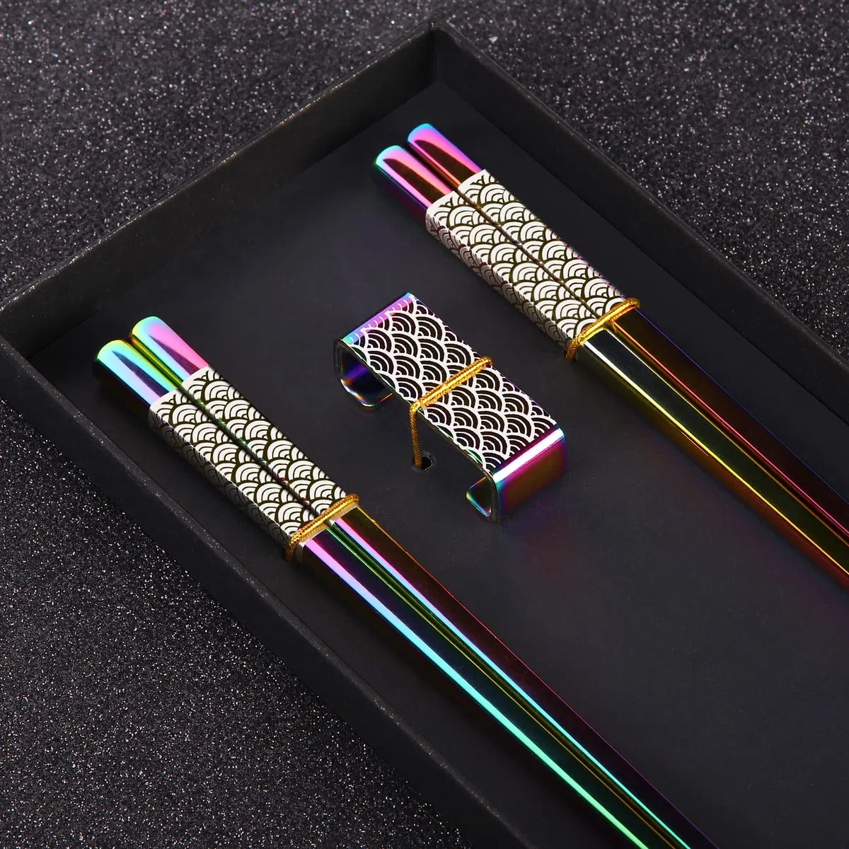 Metall-Essstäbchen Wiederverwendbar 2 Paar Titan-Edelstahl-Essstäbchen mit Halter, Spülmaschinenfest Leichte Essstäb chen im Japanischen Stil Geschenkset (Regenbogen)