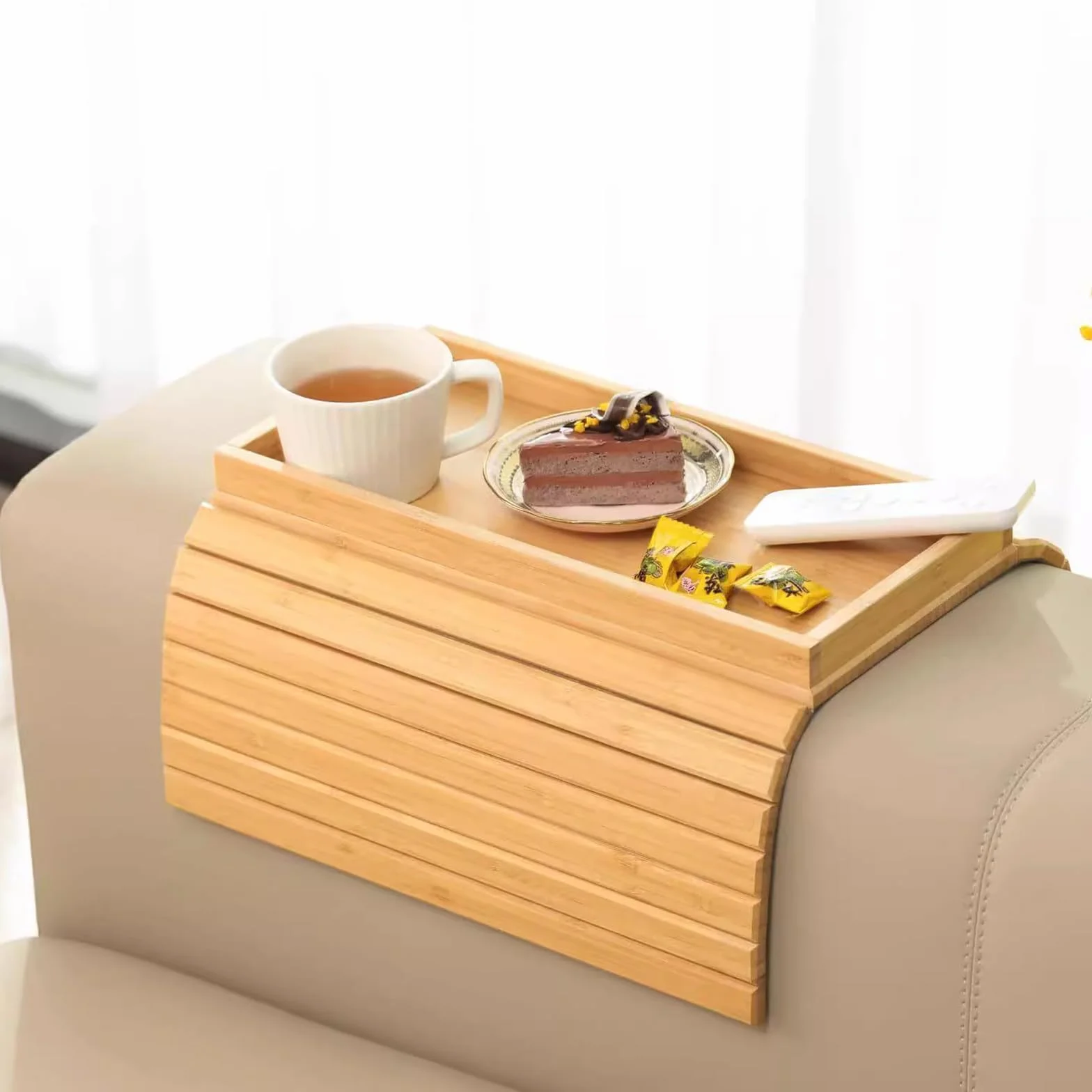 Sofatablett Armlehne aus Bambus Flexibles Couch Tablett Bambus Getränkehalter Faltbar Couchablage für Snacks, Handy, Steuerung, Tassen
