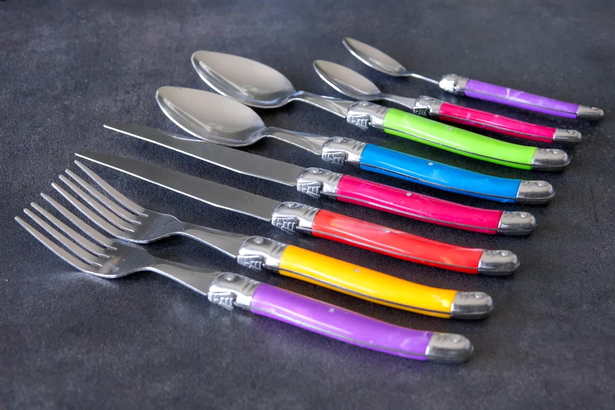 Laguiole Production 438580 Ménagère 24 Pièces Acier Inox ,farblich sortiert