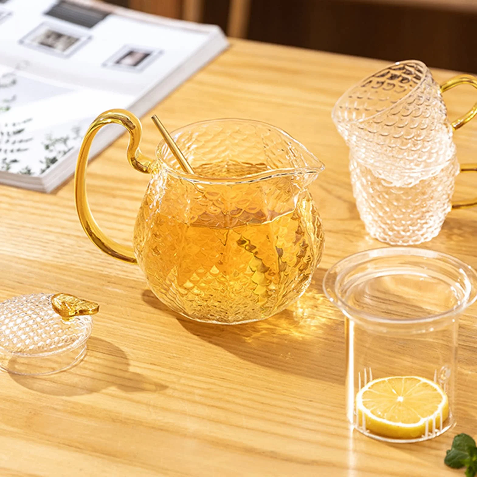 Jauhmui 600 ml Glasteekanne aus Borosilikatglas mit Siebeinsatz und Deckel, mundgeblasen, Teebereiter für losen Blatttee
