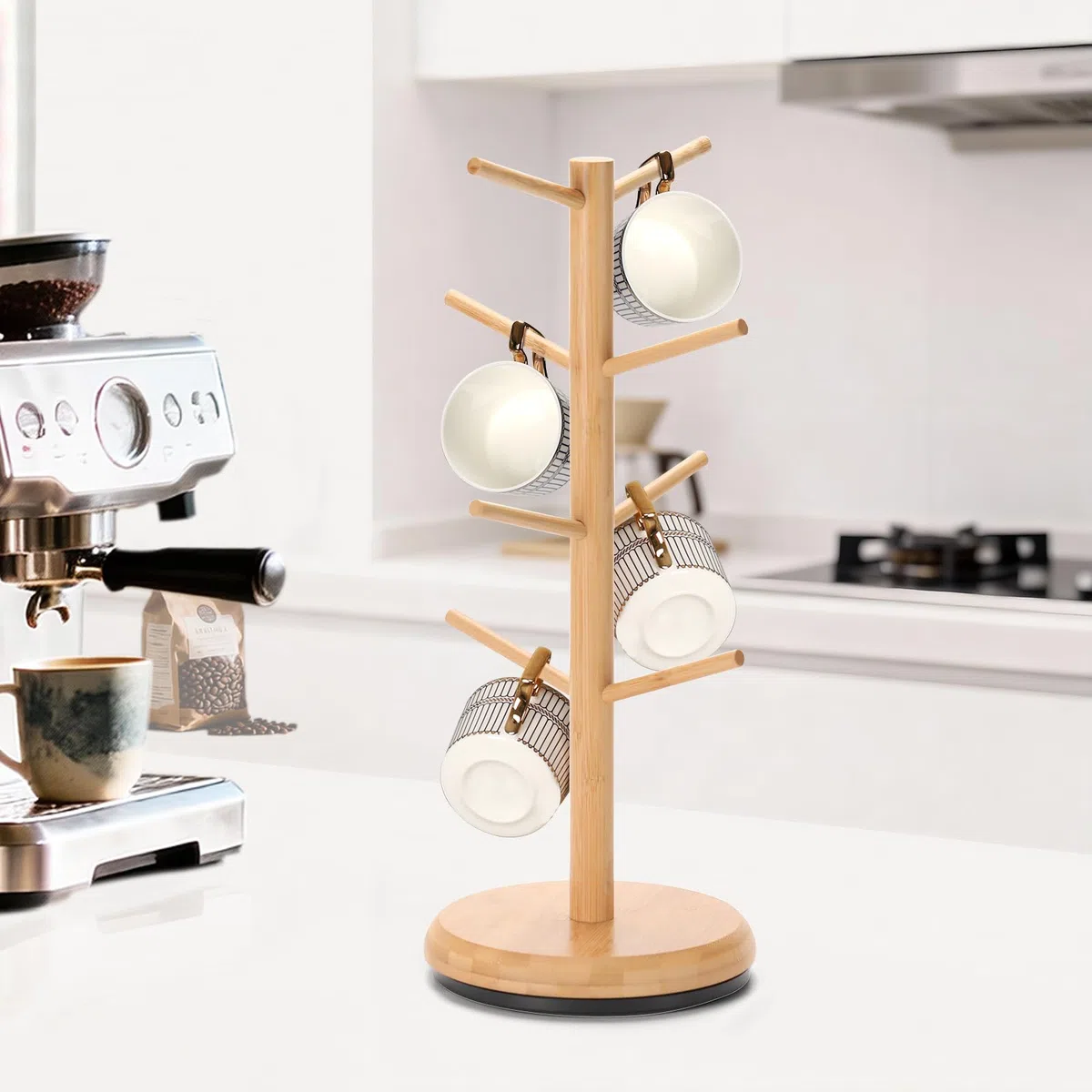 BAMBANG Tassenregal aus Bambus Metallbasis Drehbar Groß,Tassenhalter Holz mit 8 Haken,Tassenständer Tassenbaum Tassen Regal Organizer Aufhängen Ständer Halter,Brezelständer Schmuckständer Natürlich