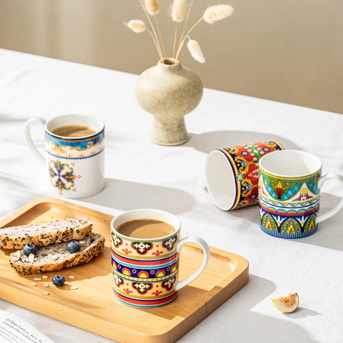 UNICASA Kaffeetasse Set, 4er Set Kaffeebecher aus Porzellan für Kaffee - 360ml, Cappuccino und Latte Macchiato, Geschirrservice 4 Farbe
