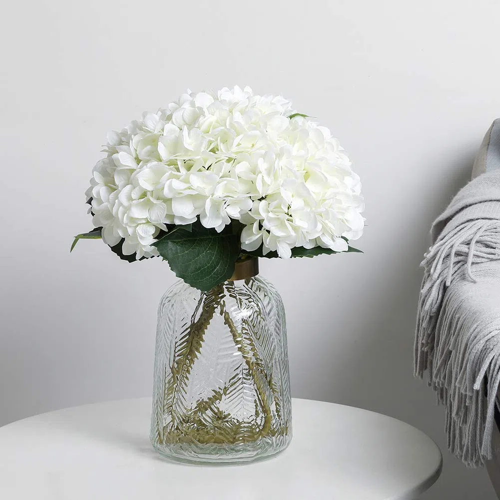 Kisflower 6Pcs Seiden Hortensie Künstliche Blumen Realistische Hortensie Blumen Bouquet für Hochzeiten Party Büro Home Decor (Weiß)