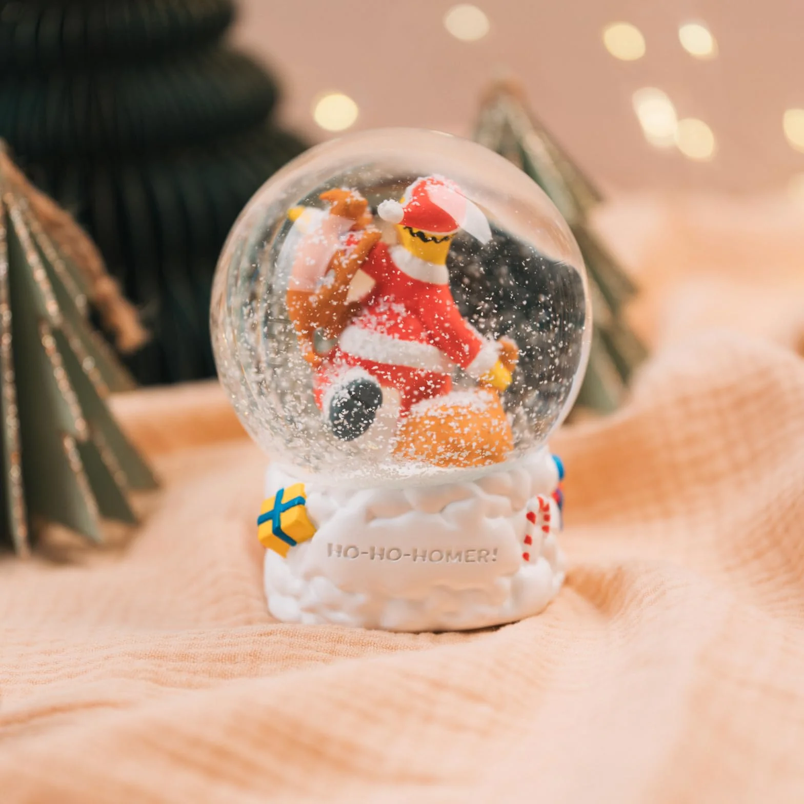 Grupo Erik Schneekugel Die Simpsons Schneekugel Weihnachten Weihnachtsdeko Dekoartikel 8 x 10 x 8 cm - Offizieller The Simpsons Fanartikel Geschenke